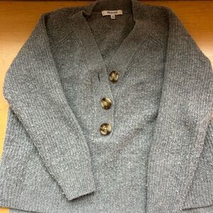 Madewell Heather Gray Knit Sweater with Tortoise Buttons